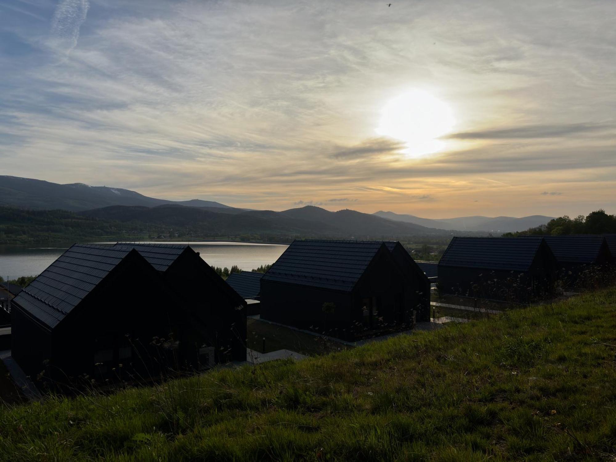 Wille W Lake Hill Karkonosze Resort & Spa Sosnówka エクステリア 写真